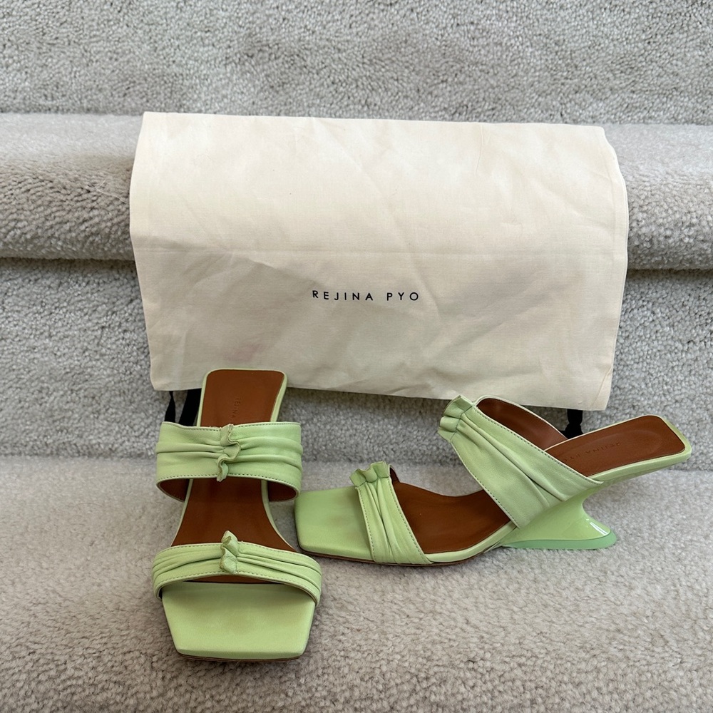 Rejina Pyo Camillia Leather Open Toe Sandals in Melon Green - Picture 4 of 15